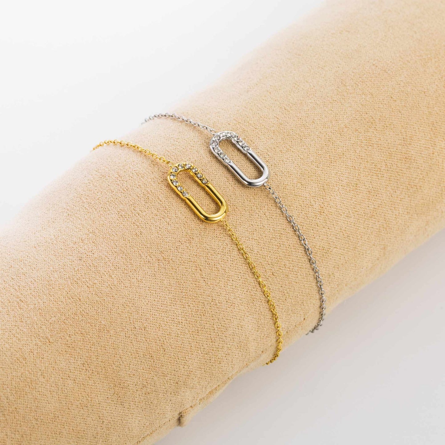 Bracelet ajustable en acier inoxydable - Pendentif Ovale Strass - or & argent